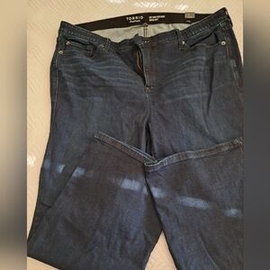 Torrid Sky High Kick Boot Jeans NWT 20r